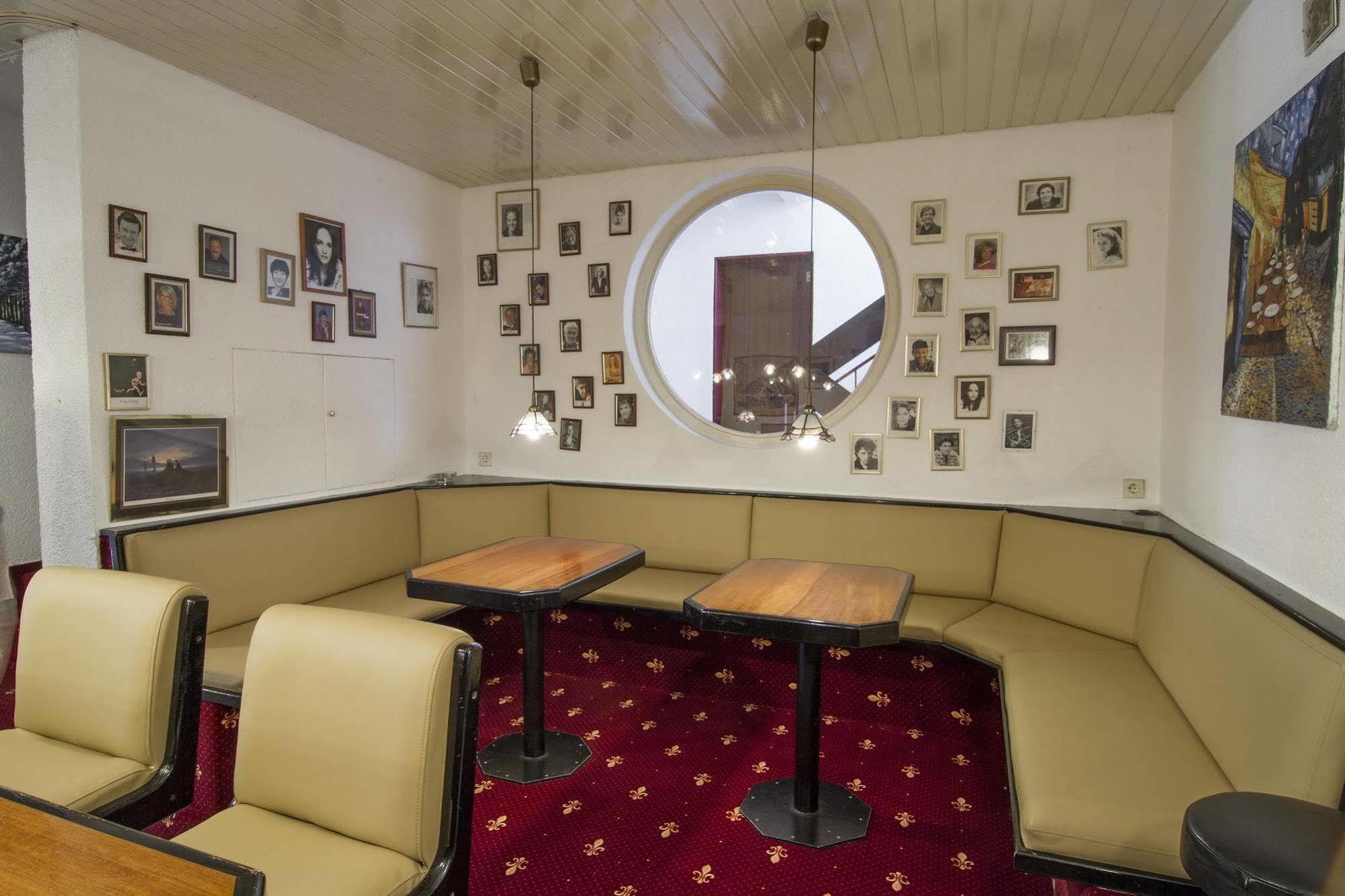 Hotel Maurer Karlsruhe Kültér fotó